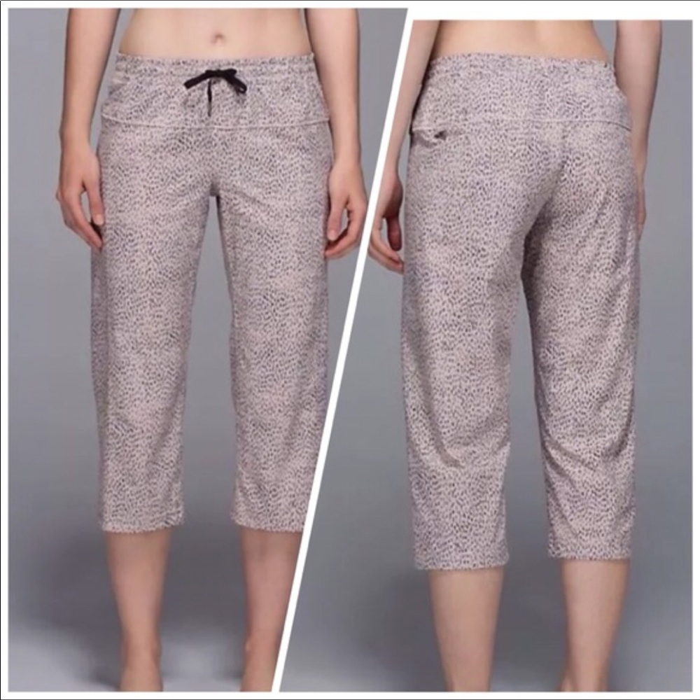 Lululemon Step Lovely Crop Pants